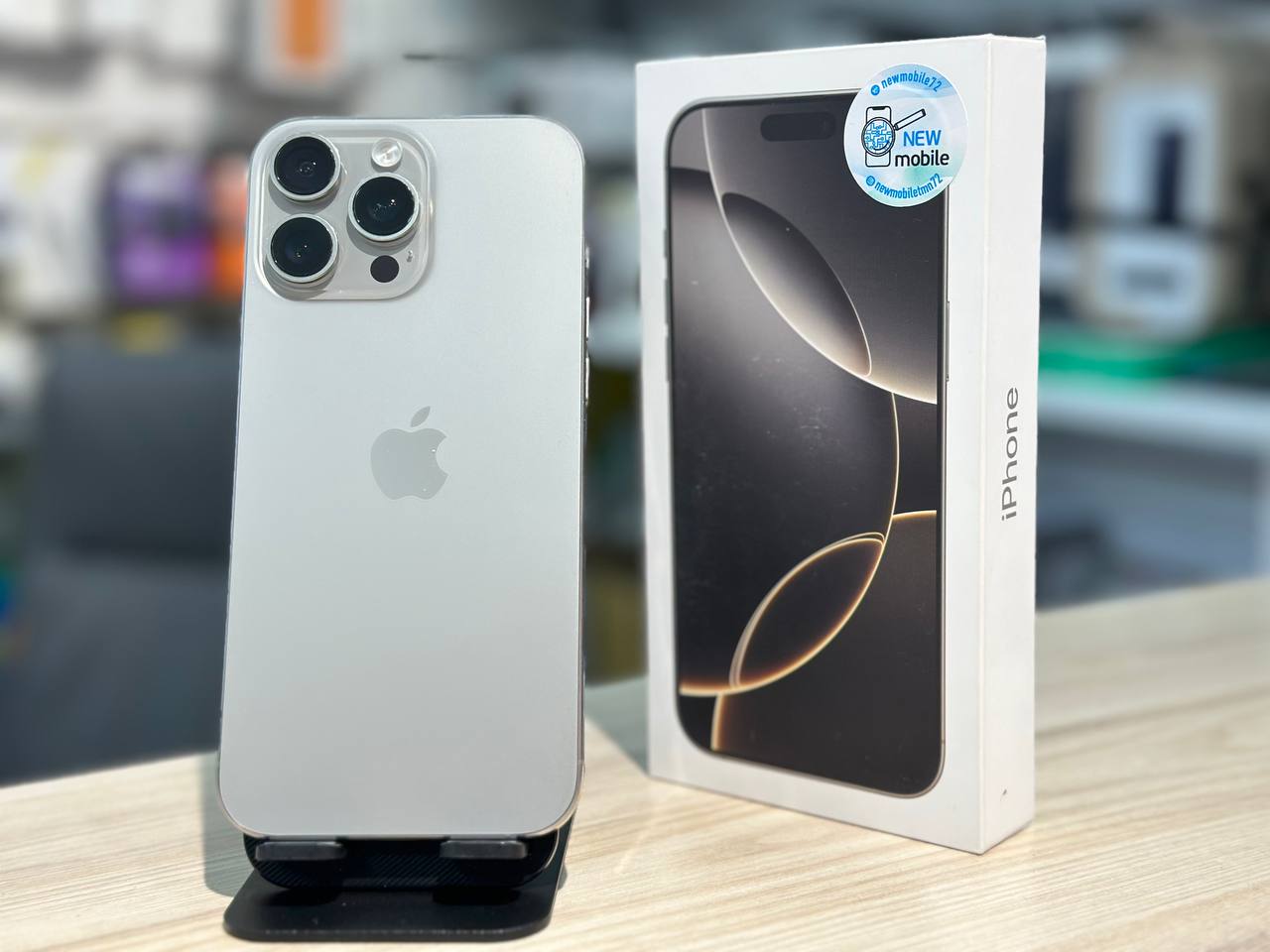 iPhone 16 Pro Max Natural Titanium 256GB (Б/У) Без RuStore