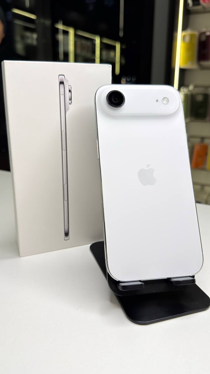 iPhone 17 Air Cloud White 256GB (Б/У) eSim Без RuStore